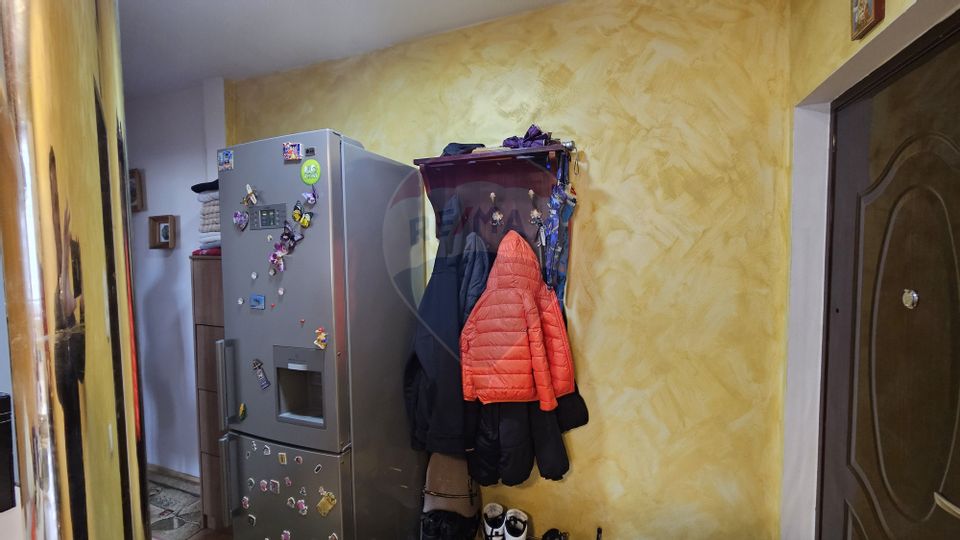 Apartament cu 2 camere de vânzare George Enescu, Suceava