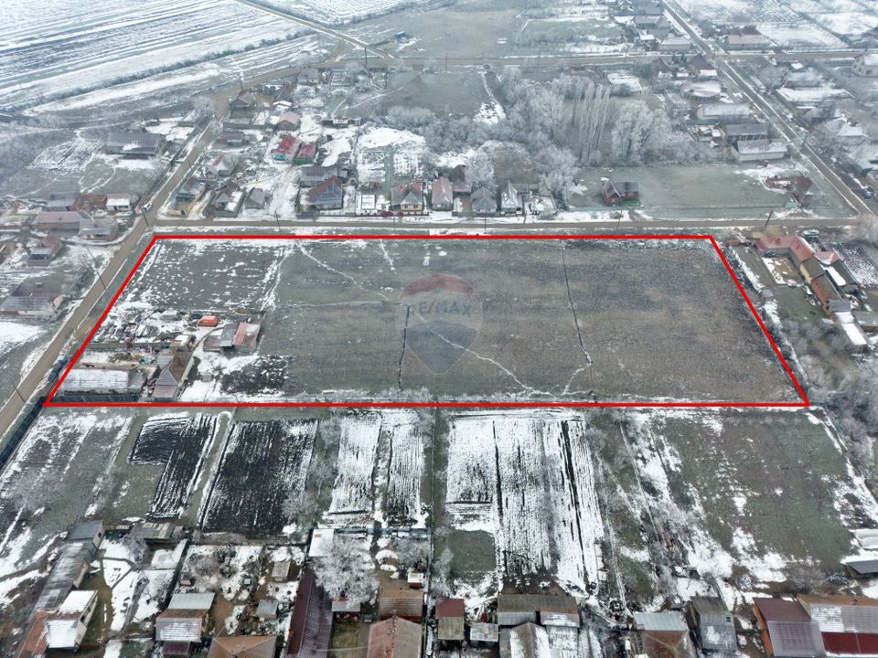 Teren intravilan de vânzare 11.971 mp, Șimand, jud. Arad