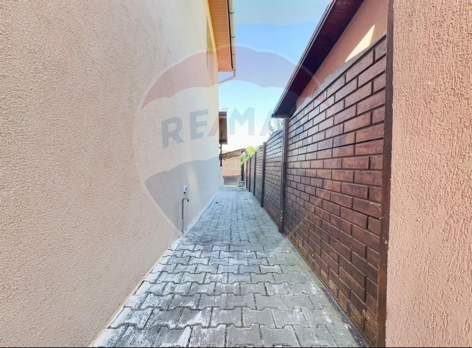 Casă / Vilă cu 6 camere de vânzare