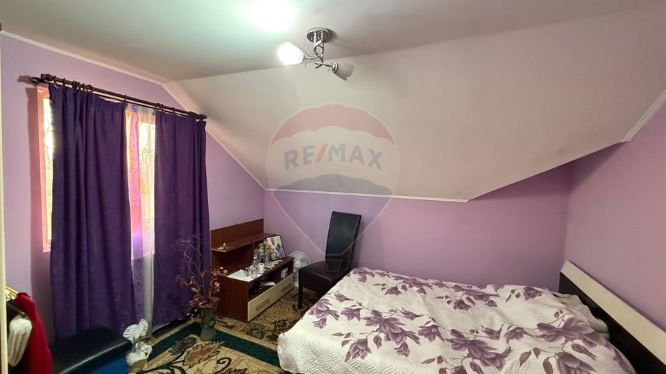 5 room House / Villa for sale, Est area