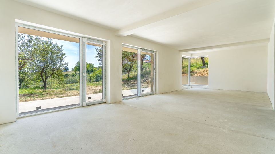 Casa individuala, 5 camere, 60mp terase, teren 750mp,comision 0