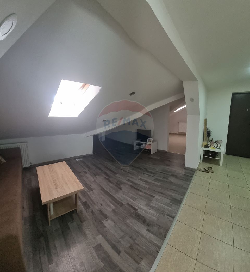 Apartament Studio 2 camere de vânzare - zona Drumul Sarii