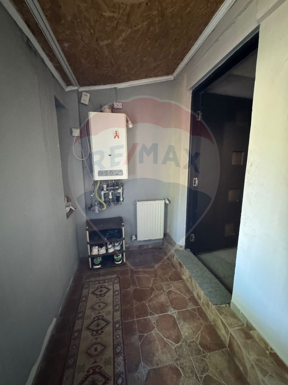 Casă / Vilă cu 4 camere într-o zonă excelentă din Focșani