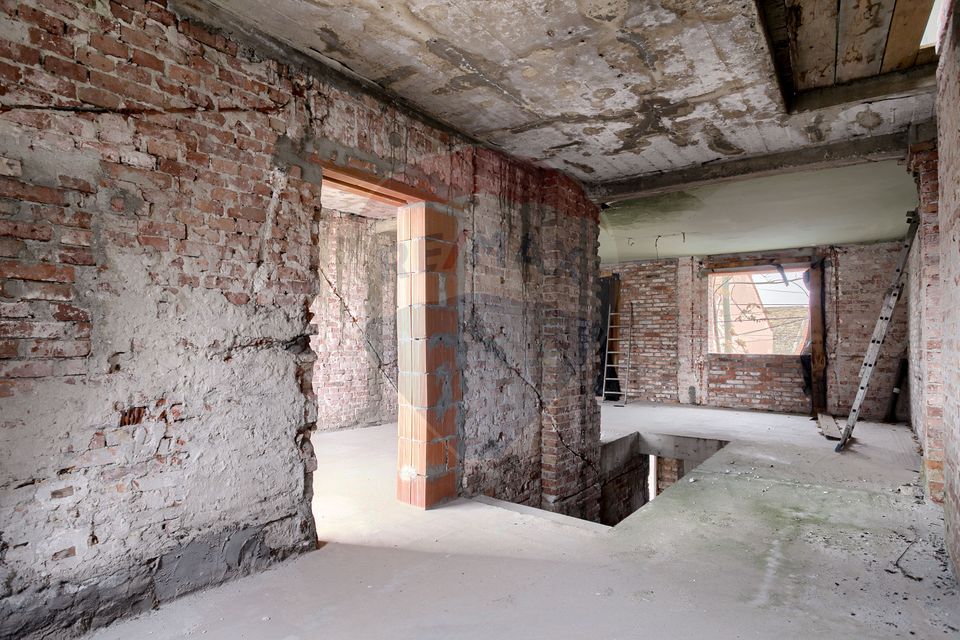 Casă cu teren de 500 mp, situată pe strada Transilvaniei