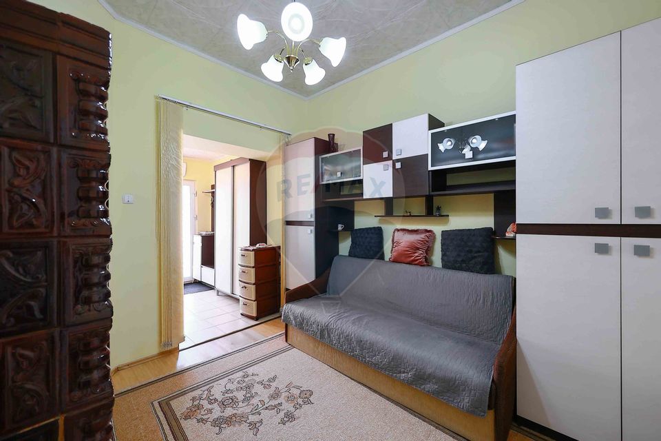 Apartament 1 Cameră, Semicentral, Spațios, Menumorut, La Curte Vânzare