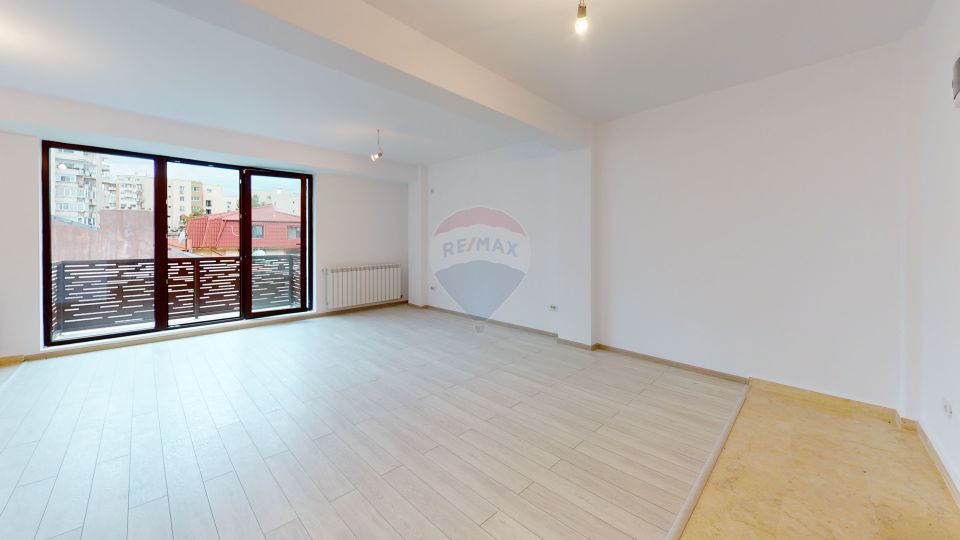 2-room apartment for sale in the area of Unirii Boulevard / Decebal