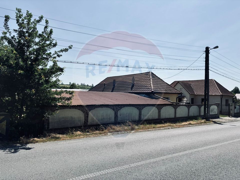 4 room House / Villa for sale