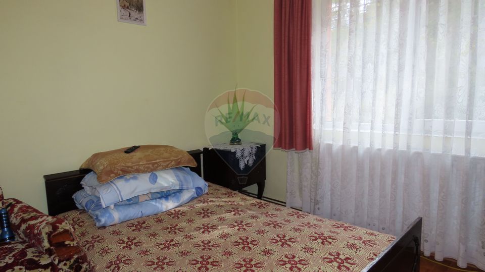 3 room House / Villa for sale, Telecabinei area