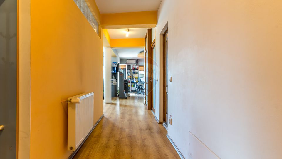 Casa de vanzare,  6 camere, zona Marasti