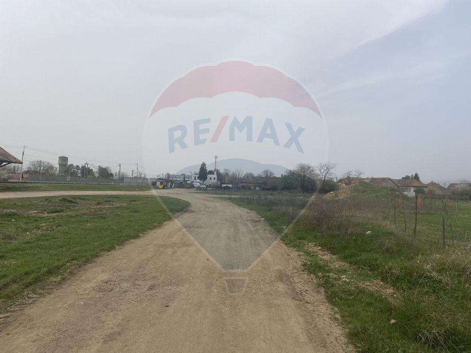 Land 44,200sqm Vintu de Jos / Strada Garii