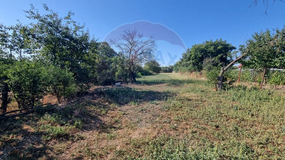 Teren intravilan de inchiriat  - 3.600mp Șoseaua Unirii – Balotești