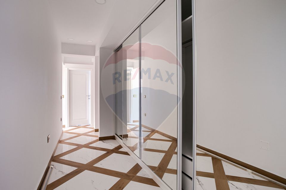 Penthouse exclusivist pe două niveluri, cu terasă– zona Intim