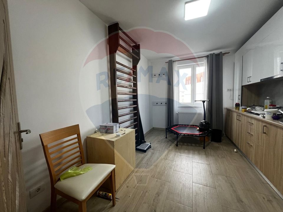 Apartament cu 2 camere de închiriat în Micalaca 300-Malul Muresului