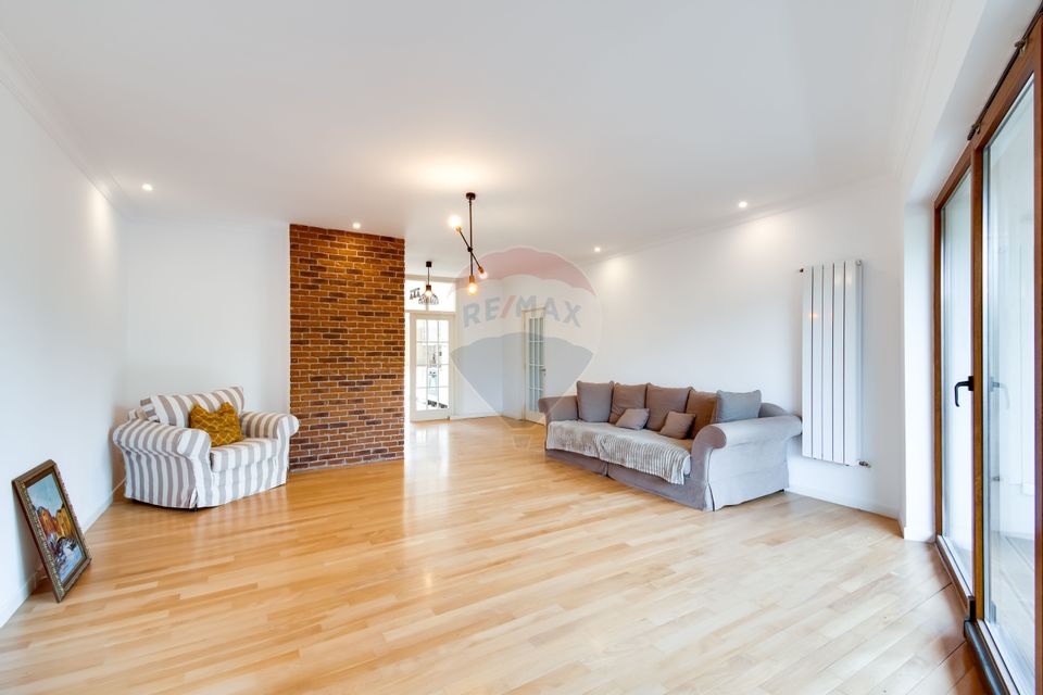 4 room Apartment for rent, Sisesti area