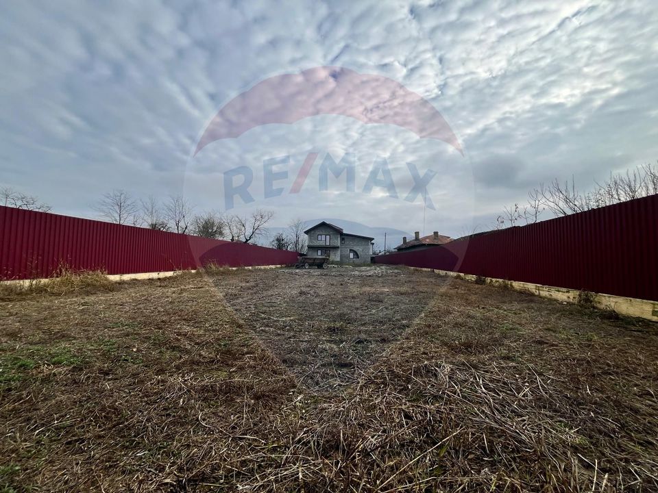 Investitie/Vanzare-  Vilă cu 5 camere la 45 minute de Bucuresti