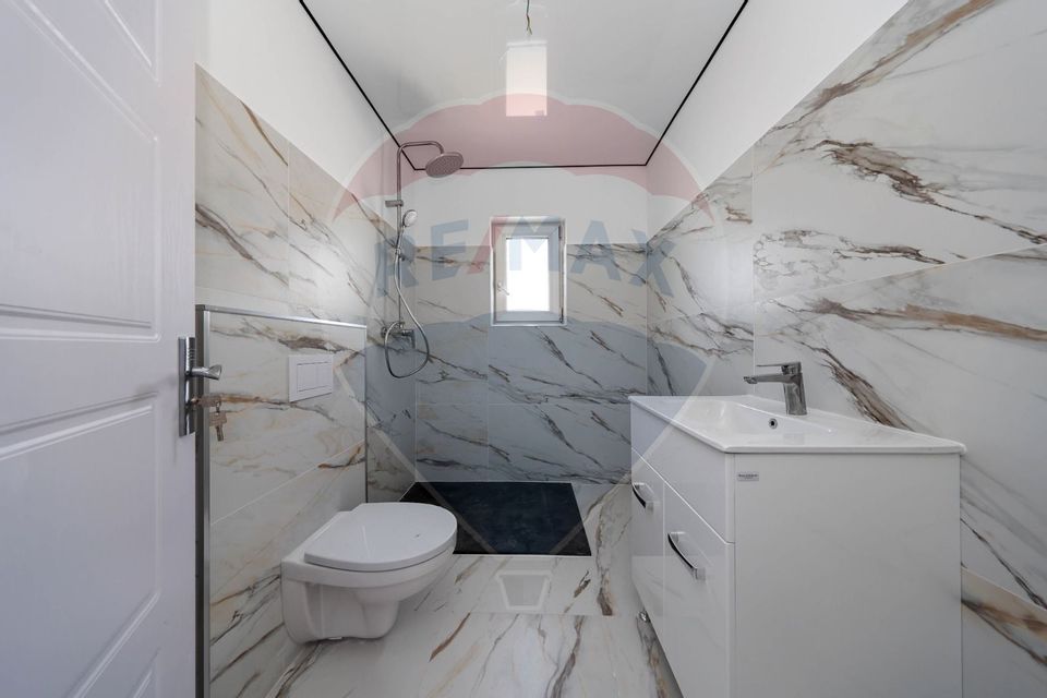 4 room House / Villa for sale