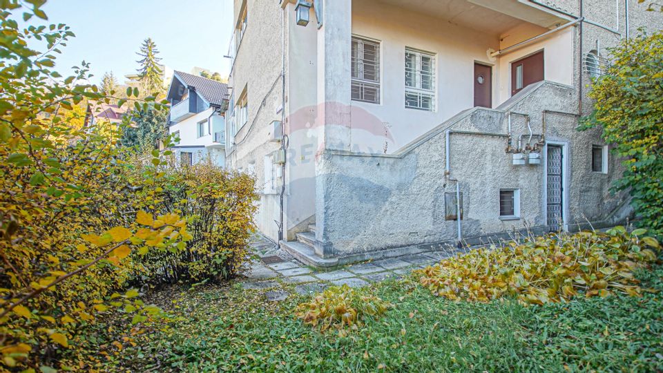 REZERVAT!Duplex cu aer burghez,  în vilă impunătoare pe Drumul Poienii