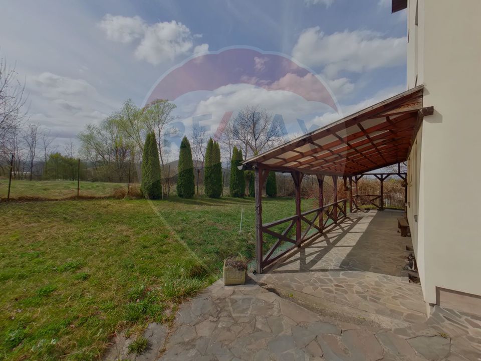 6 room House / Villa for sale, Sud-Est area