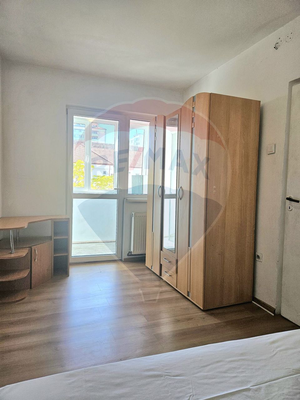 Apartament cu 2 camere de vanzare  în zona Cedonia