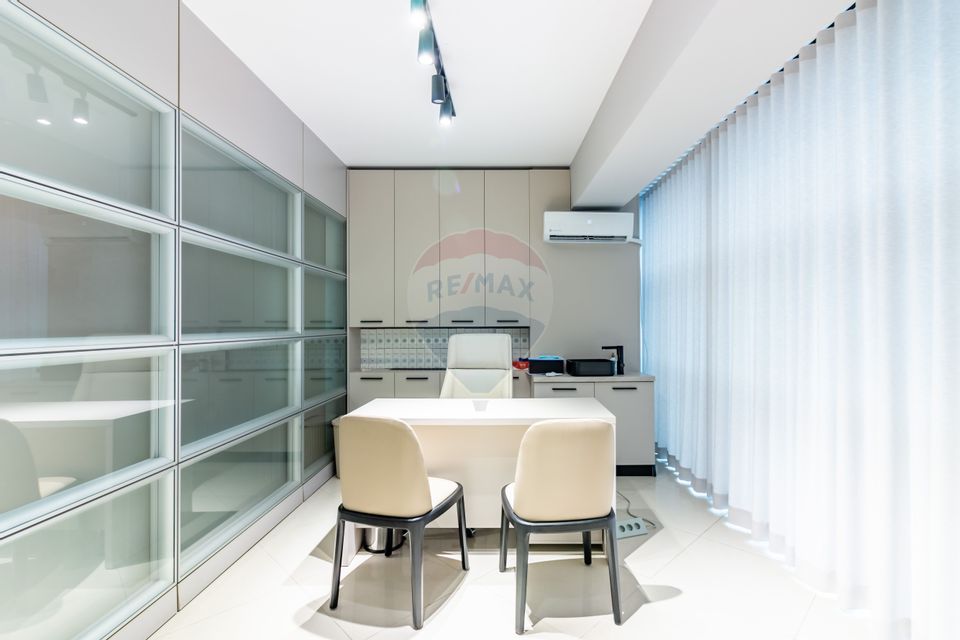 Office space 285- 775 sqm I Office Building I Baba Novac