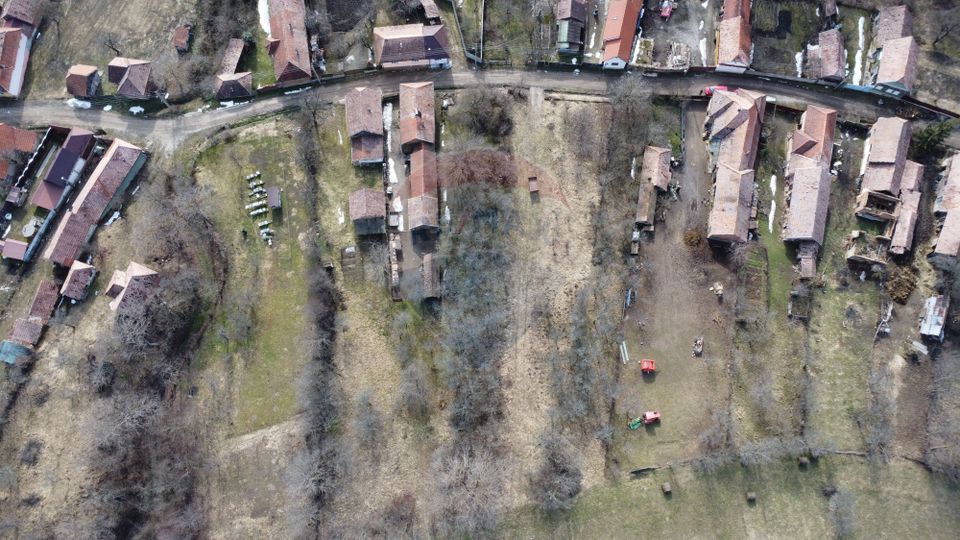 Teren intravilan 1.271 mp – Izvoarele, jud. Alba