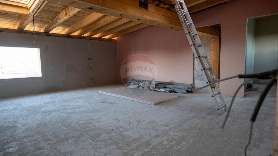 Vanzare casa noua cu parter, etaj si mansarda, Pantelimon - Central