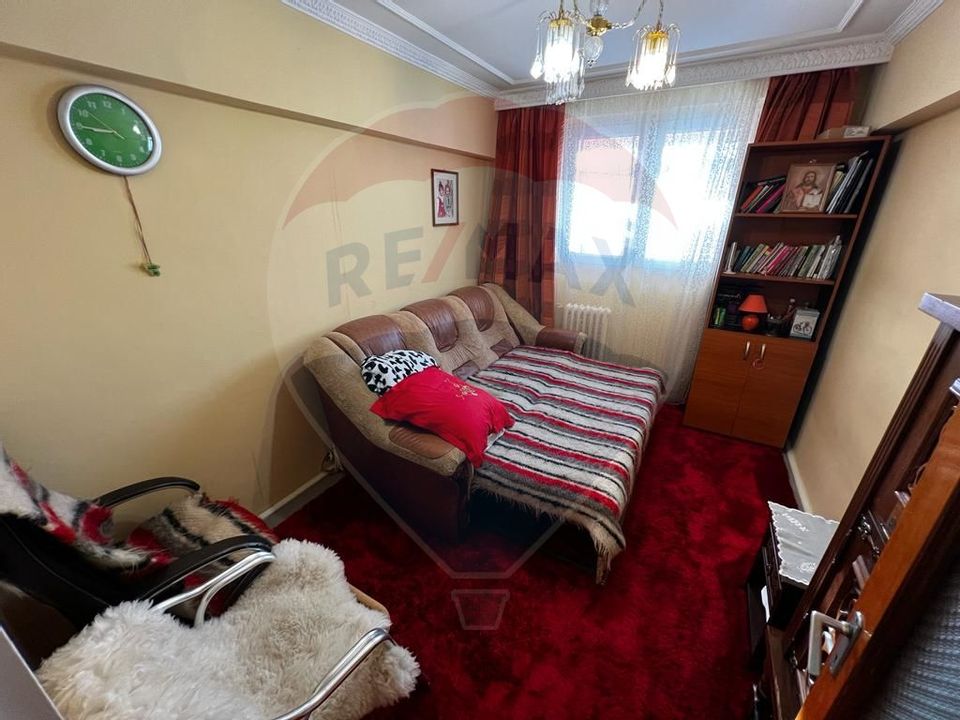 For sale | Apartment 3 rooms | Brancoveanu | Boulevard