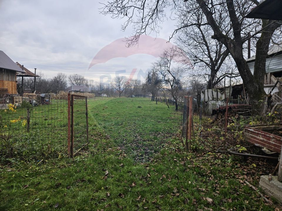 Casă / Vilă cu 4 camere de vânzare