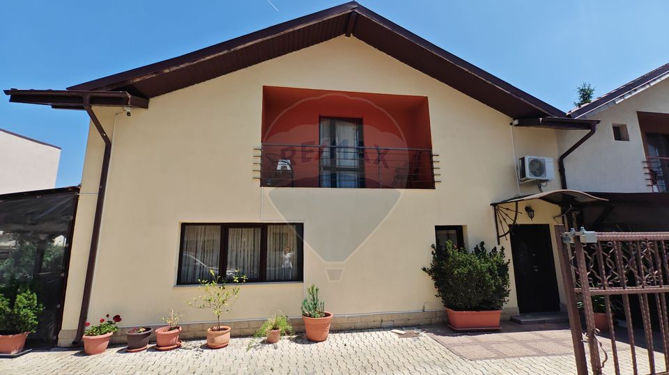 Casă / Vilă cu 5 camere de vânzare în zona Pipera