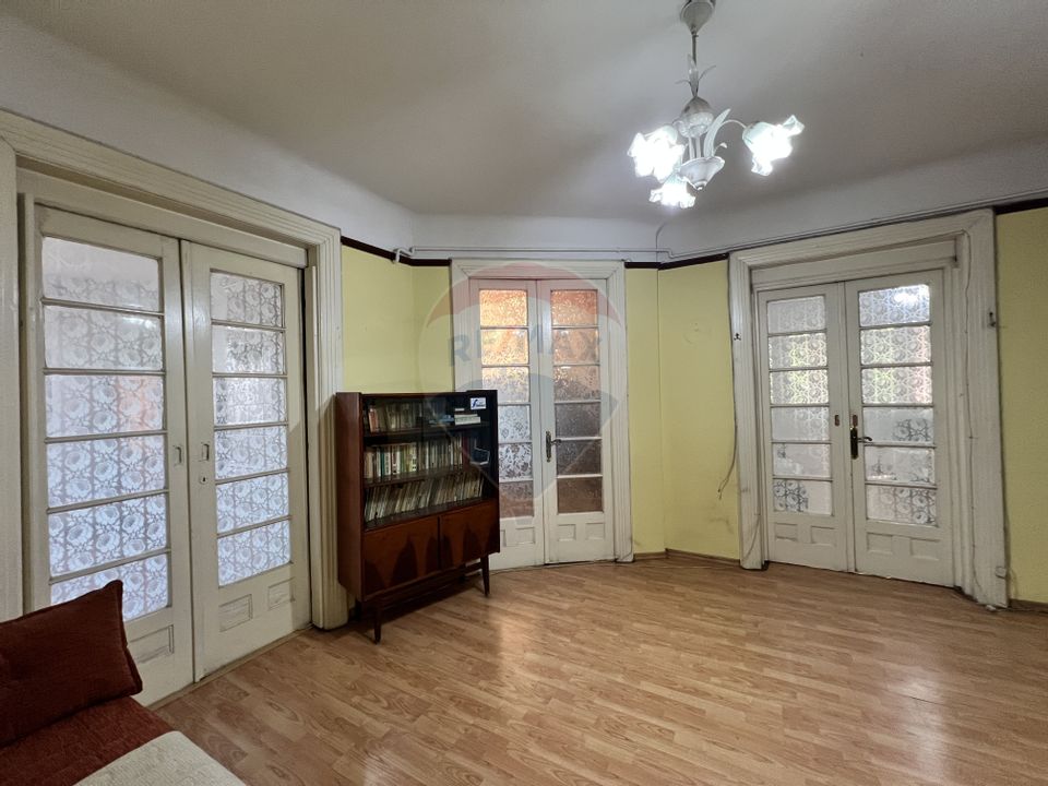 4 room Apartment for sale, Bucur Obor area