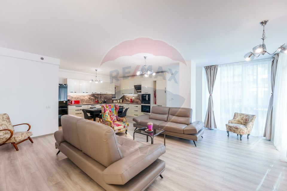 Apartament cu 2 camere,82 mp Arad Plaza