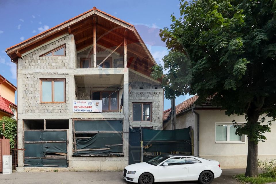 CASA LA ROSU | TOMIS 21 | 325MP | 346MP CURTE | 470 TEREN |ACCES AUTO