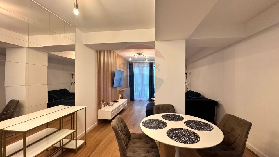 Apartament format din 3 imobile, vedere frontala la mare, Mamaia Nord