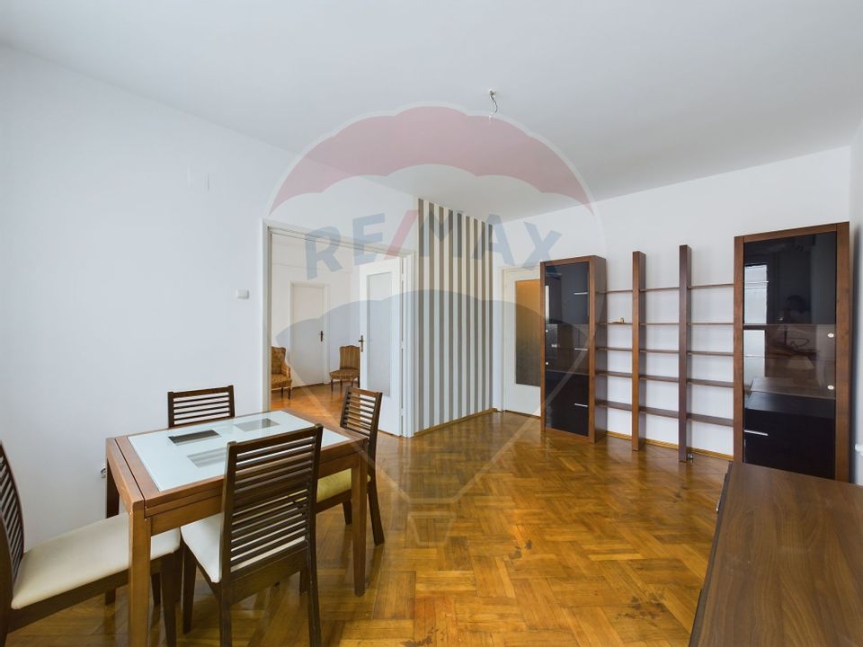 Apartament cu 3 camere zona Cismigiu