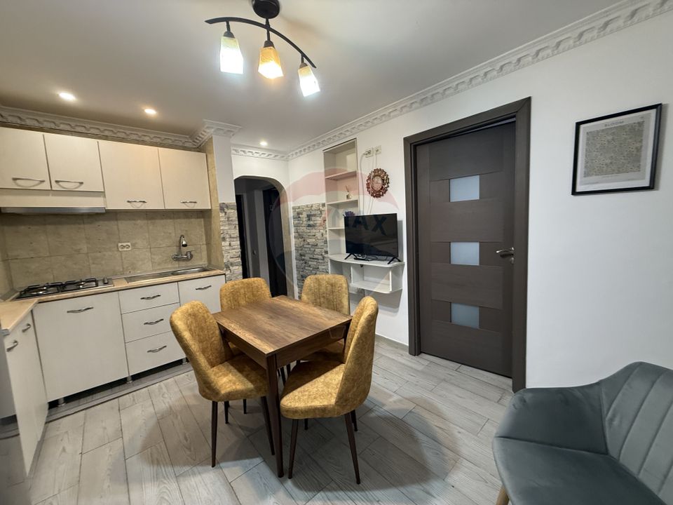 Apartament cu 3 camere de închiriat în zona Teiul Doamnei