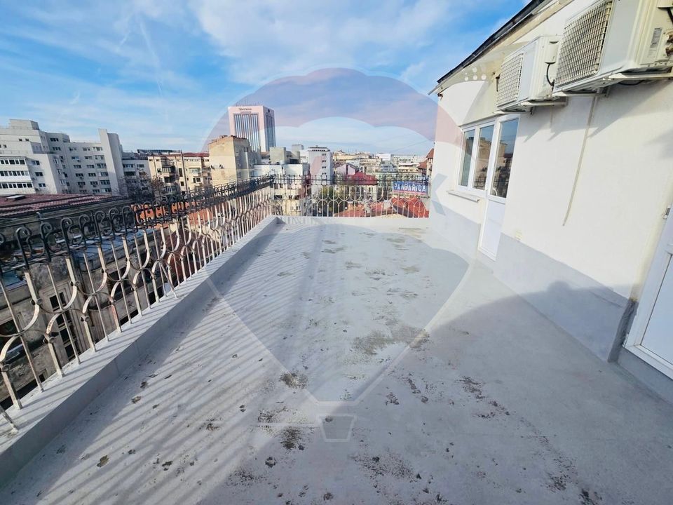 De vanzare apartament central cu terasa, Zona Romana