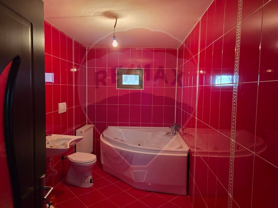 De vanzare casa solida cu teren generos si acces facil Lespezi Bacau