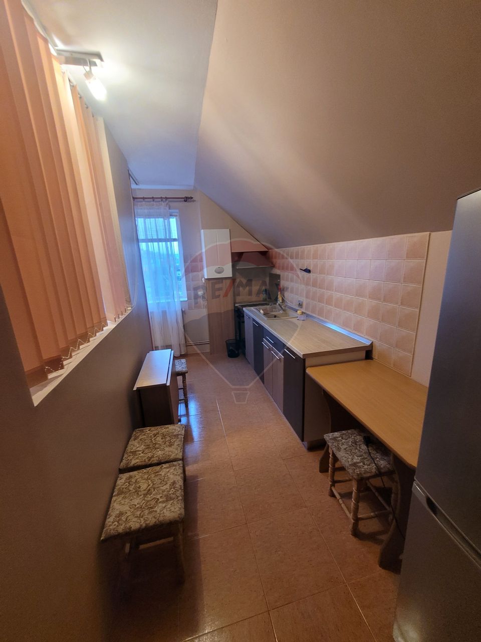 3 room Apartment for rent, Strand area