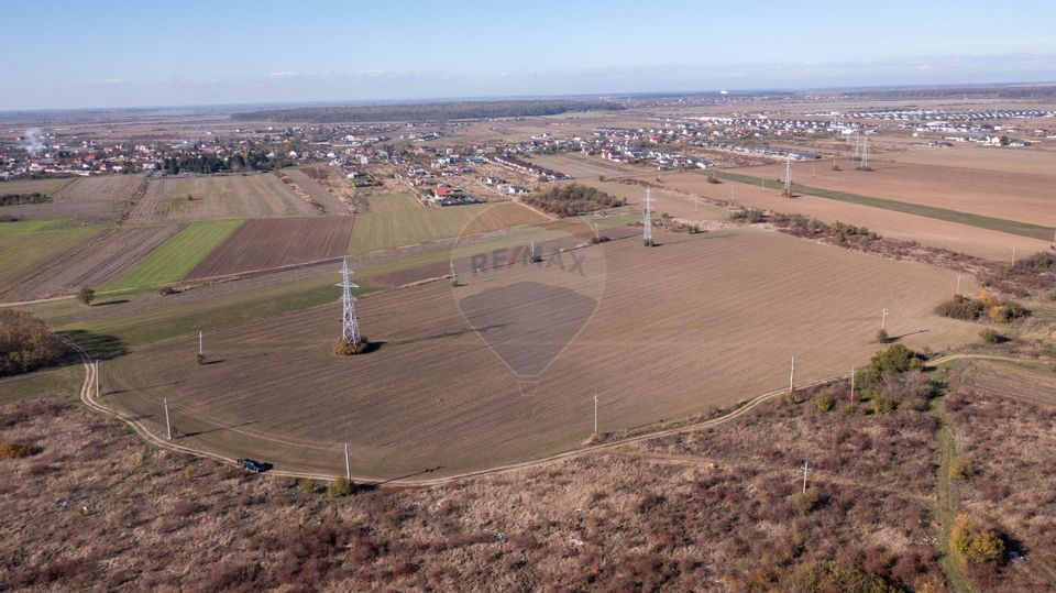 Vanzare teren intravilan industrial  - 9.519mp Sabareni / Drumul FN