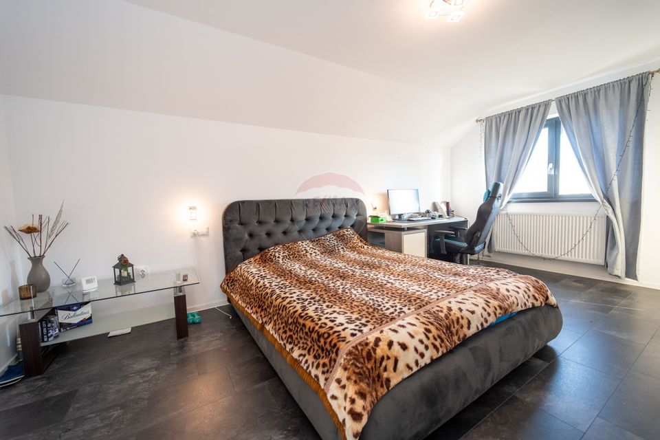 Comision 0%! | Proprietate cu terasa, semineu | 400 mp teren, Izvor!