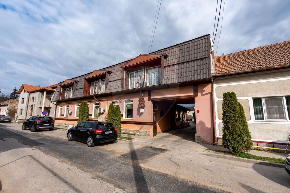 22 room Hotel / Pension for sale, Central area