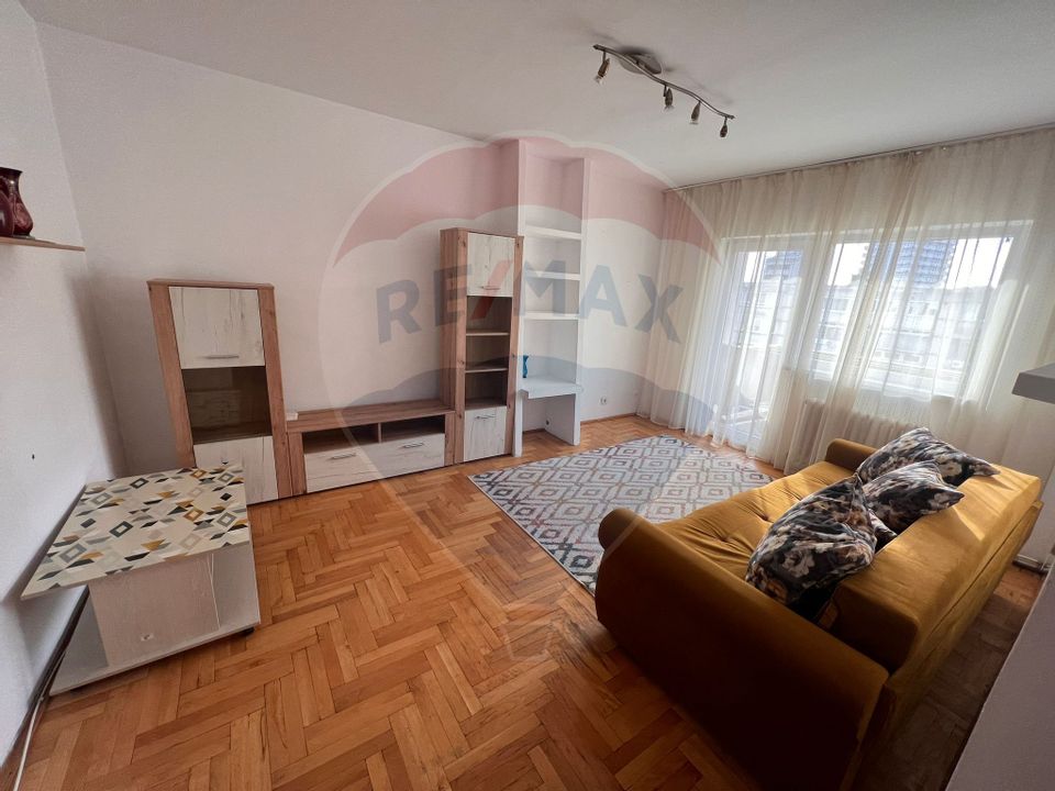 Apartament cu doua camere de inchiriat - ZONA ULTRACENTRALA-BACAU