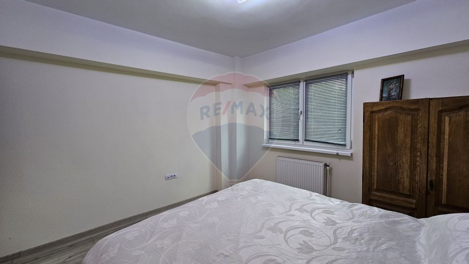 4 room Apartment for sale, Burdujeni area