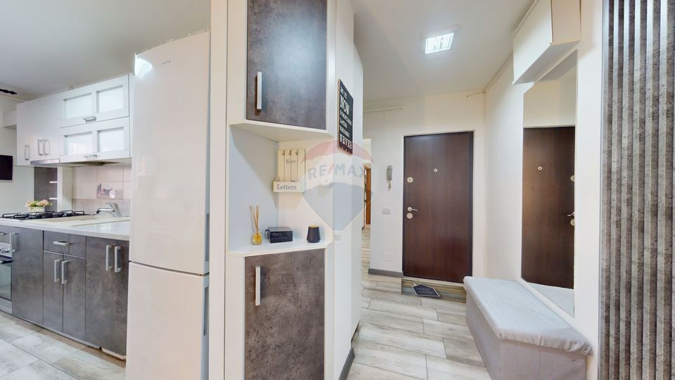 Apartament 3 camere, 2 băi, 2 parcări de vânzare zona Avantgarden 2