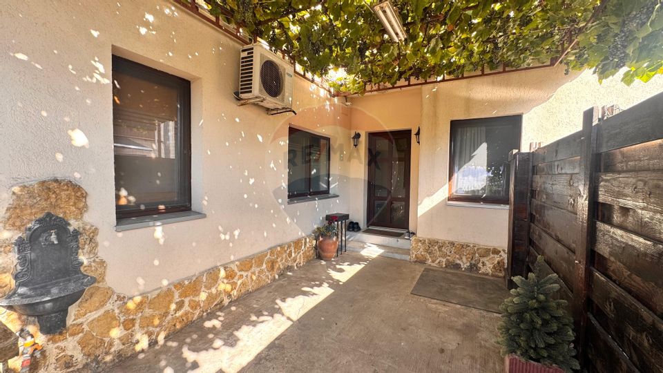 Vila P+M cu 3 camere, de inchiriat, zona Far Constanta