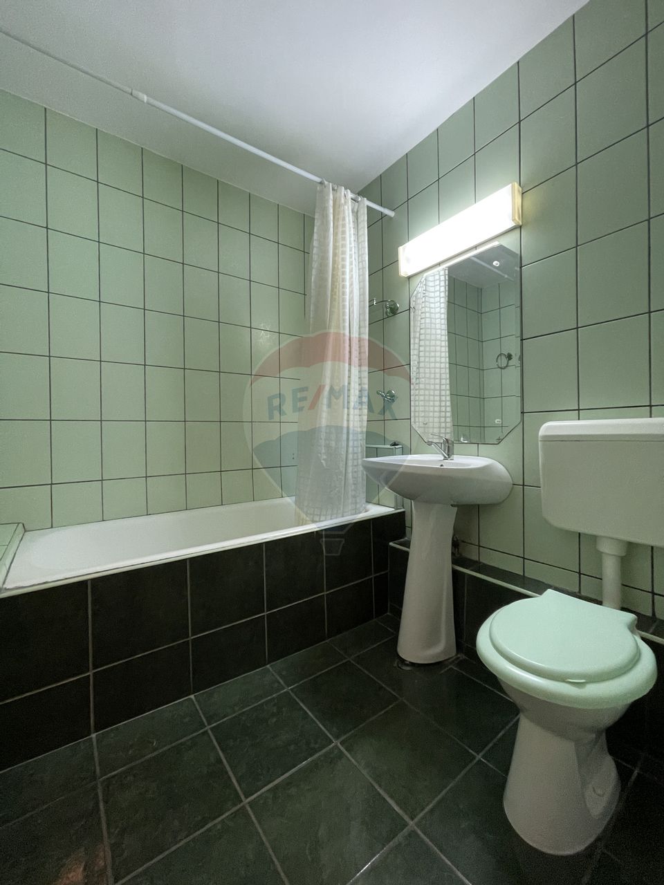 Apartament 3 camere Oltenitei, aproape Sun Plaza