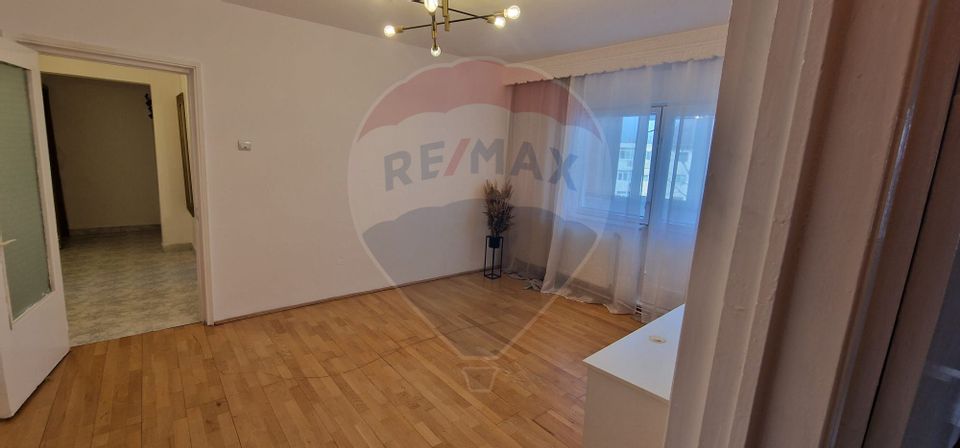 2 room Apartment for rent, Narcisa area