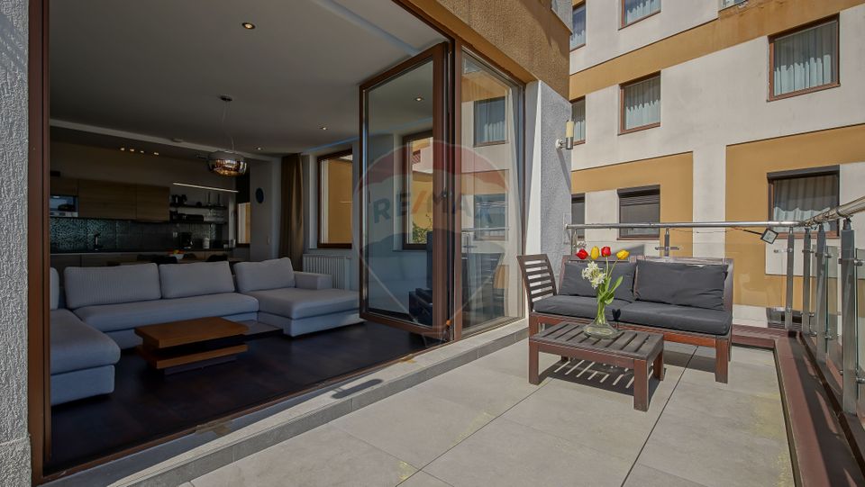 Apartament situat pe Drumul Poienii, panorama de vis