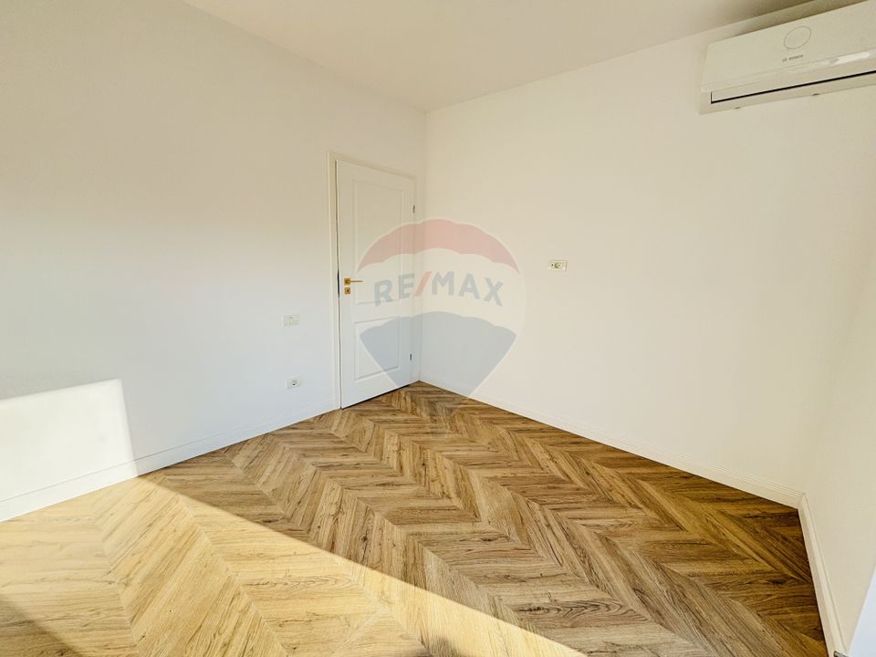 4 room House / Villa for sale