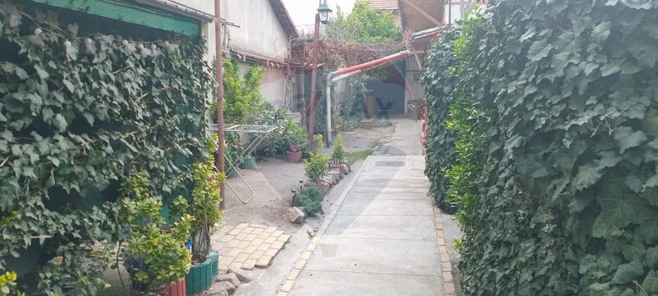 4 room House / Villa for sale, Central area